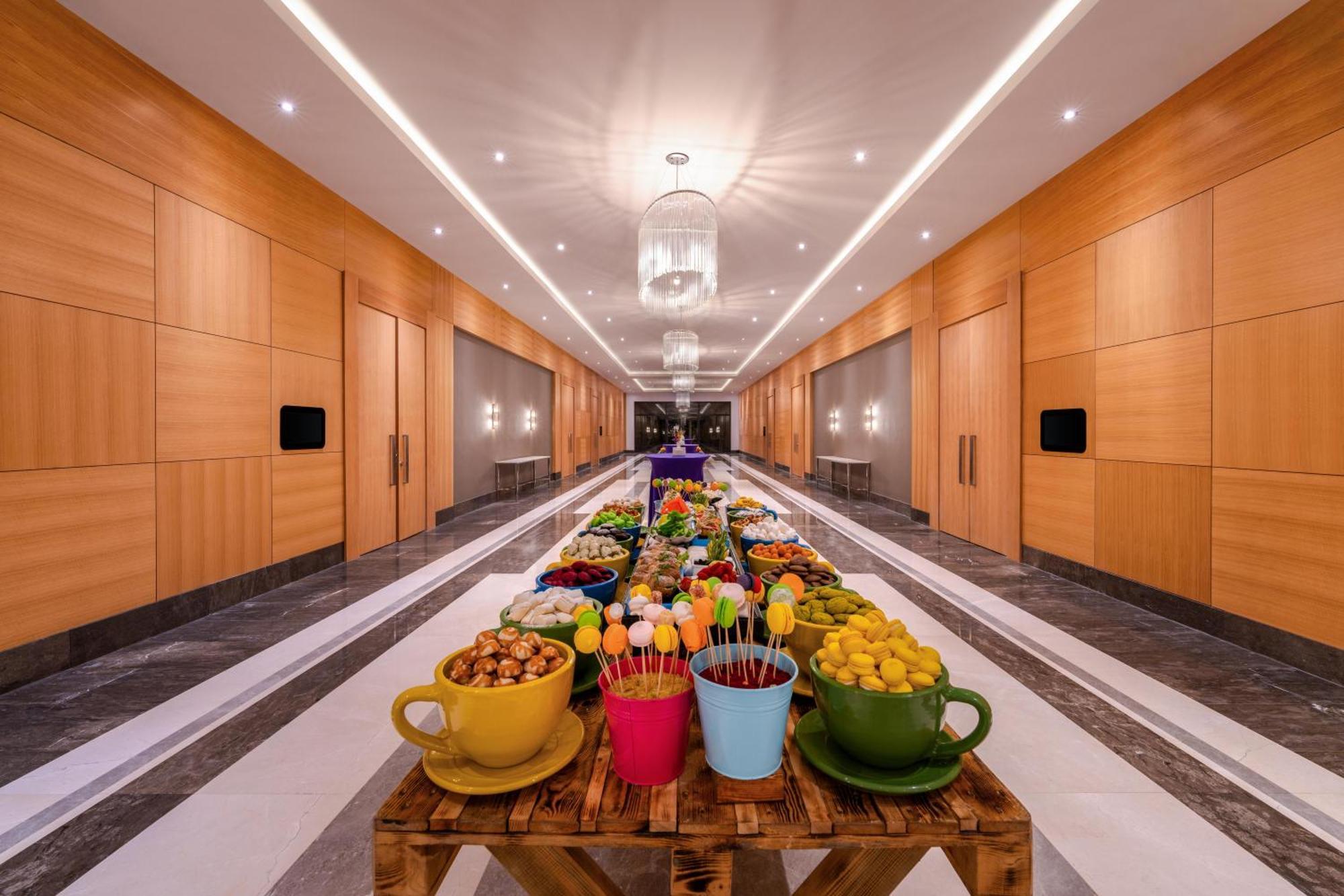 Trendy Lara Hotel Antalya Exterior foto